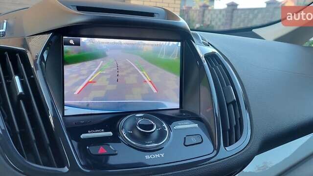 Белый Форд Си-Макс, объемом двигателя 2 л и пробегом 157 тыс. км за 12300 $, фото 13 на Automoto.ua