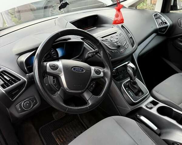 Белый Форд Си-Макс, объемом двигателя 2 л и пробегом 277 тыс. км за 9200 $, фото 10 на Automoto.ua