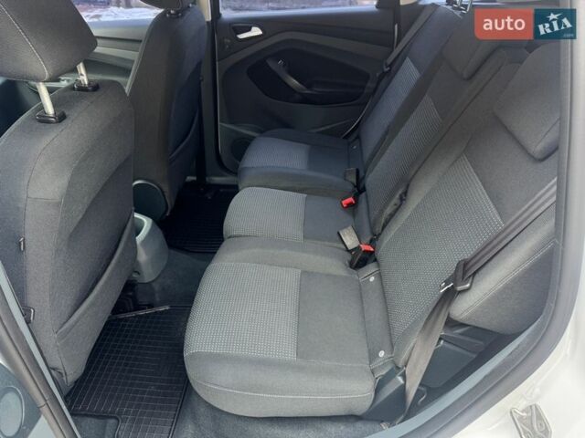 Белый Форд Си-Макс, объемом двигателя 1 л и пробегом 211 тыс. км за 5500 $, фото 12 на Automoto.ua