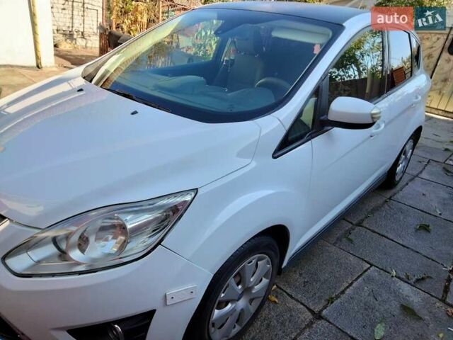 Белый Форд Си-Макс, объемом двигателя 1 л и пробегом 210 тыс. км за 6000 $, фото 4 на Automoto.ua