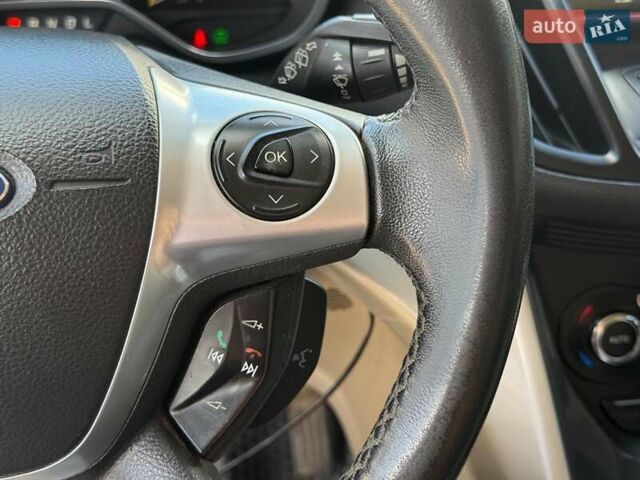Білий Форд Сі-Макс, об'ємом двигуна 2 л та пробігом 251 тис. км за 10440 $, фото 28 на Automoto.ua