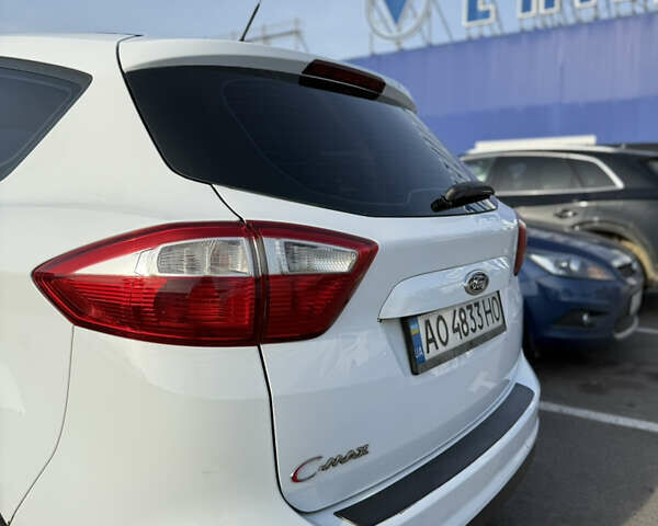 Білий Форд Сі-Макс, об'ємом двигуна 1.56 л та пробігом 311 тис. км за 7500 $, фото 3 на Automoto.ua