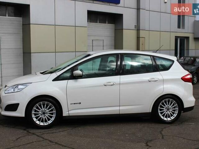 Білий Форд Сі-Макс, об'ємом двигуна 2 л та пробігом 152 тис. км за 11200 $, фото 4 на Automoto.ua