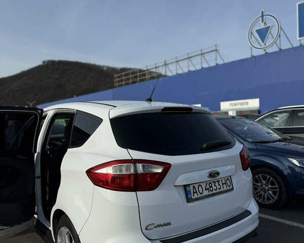 Білий Форд Сі-Макс, об'ємом двигуна 1.56 л та пробігом 311 тис. км за 7500 $, фото 9 на Automoto.ua