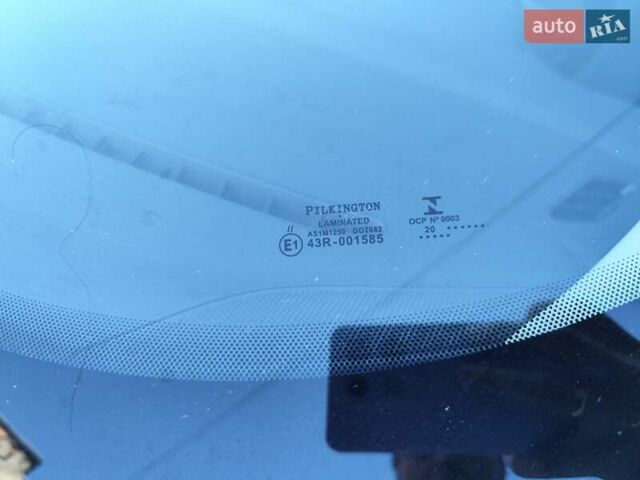 Белый Форд Си-Макс, объемом двигателя 1.56 л и пробегом 235 тыс. км за 9500 $, фото 18 на Automoto.ua