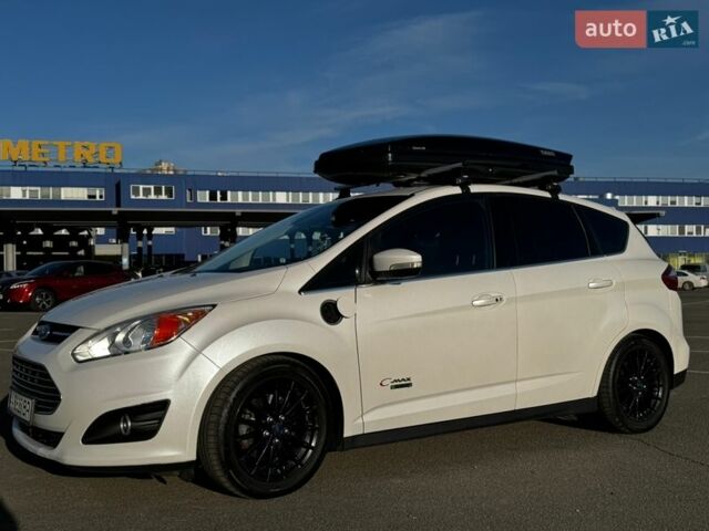 Белый Форд Си-Макс, объемом двигателя 2 л и пробегом 155 тыс. км за 14000 $, фото 19 на Automoto.ua