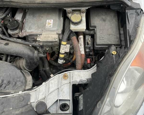 Білий Форд Сі-Макс, об'ємом двигуна 2 л та пробігом 240 тис. км за 9200 $, фото 18 на Automoto.ua
