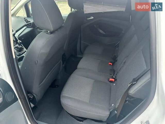 Білий Форд Сі-Макс, об'ємом двигуна 1.6 л та пробігом 265 тис. км за 9800 $, фото 11 на Automoto.ua