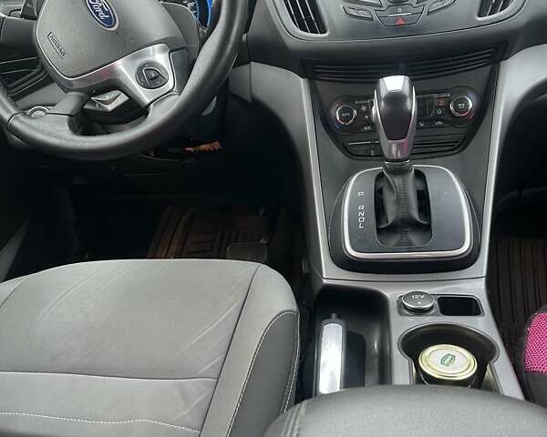 Белый Форд Си-Макс, объемом двигателя 2 л и пробегом 240 тыс. км за 8800 $, фото 23 на Automoto.ua