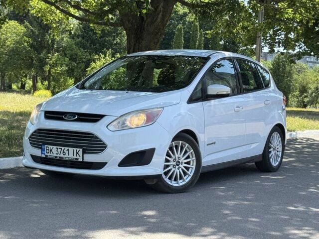 Белый Форд Си-Макс, объемом двигателя 2 л и пробегом 200 тыс. км за 8464 $, фото 1 на Automoto.ua