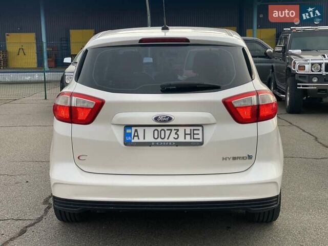 Белый Форд Си-Макс, объемом двигателя 2 л и пробегом 161 тыс. км за 9990 $, фото 4 на Automoto.ua