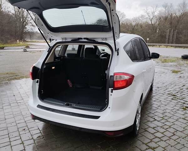 Белый Форд Си-Макс, объемом двигателя 1.56 л и пробегом 235 тыс. км за 9500 $, фото 32 на Automoto.ua