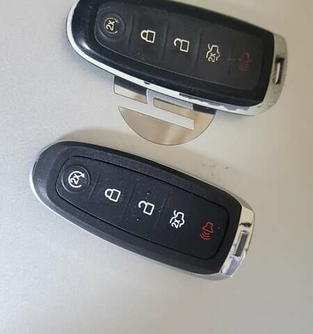 Форд Сі-Макс 2015 у Дніпро (Дніпропетровську) на Automoto.ua Білий Форд Сі-Макс, об'ємом двигуна 2 л та пробігом 161 тис. км за 12500 $, фото 17 на Automoto.ua