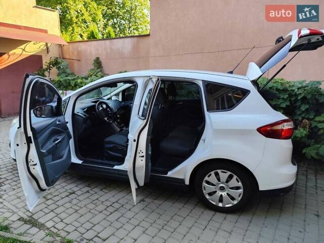 Белый Форд Си-Макс, объемом двигателя 1.56 л и пробегом 235 тыс. км за 9500 $, фото 20 на Automoto.ua