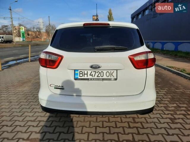 Білий Форд Сі-Макс, об'ємом двигуна 2 л та пробігом 145 тис. км за 10999 $, фото 7 на Automoto.ua