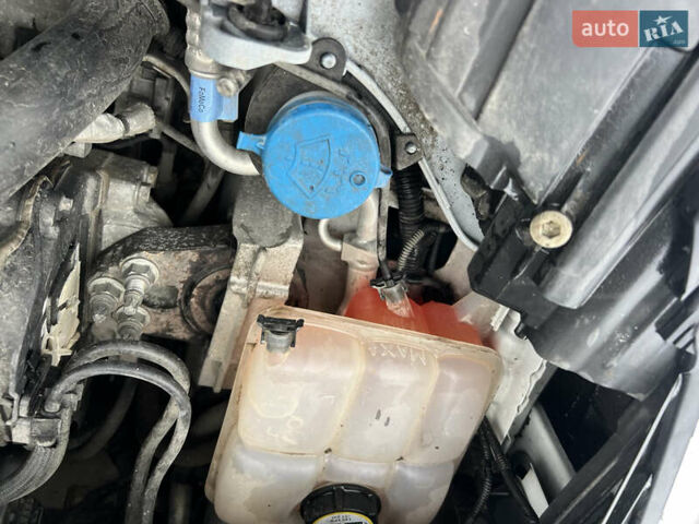 Белый Форд Си-Макс, объемом двигателя 1.5 л и пробегом 186 тыс. км за 9399 $, фото 36 на Automoto.ua