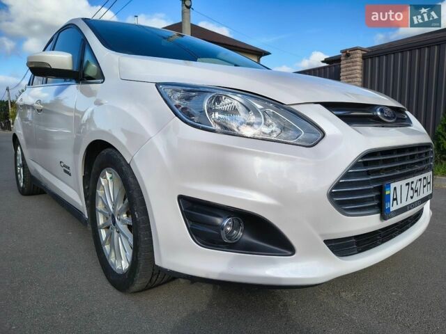 Белый Форд Си-Макс, объемом двигателя 2 л и пробегом 230 тыс. км за 9900 $, фото 5 на Automoto.ua