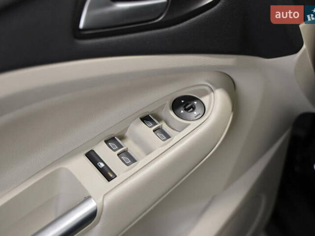 Белый Форд Си-Макс, объемом двигателя 0 л и пробегом 111 тыс. км за 11500 $, фото 25 на Automoto.ua