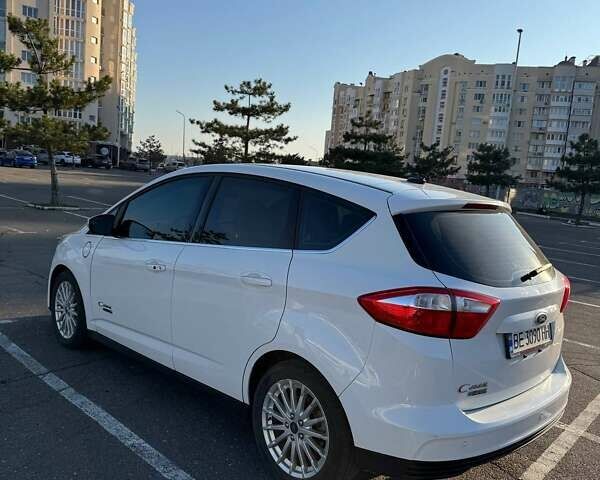 Белый Форд Си-Макс, объемом двигателя 2 л и пробегом 153 тыс. км за 13900 $, фото 8 на Automoto.ua