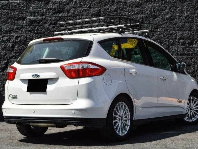 Белый Форд Си-Макс, объемом двигателя 2 л и пробегом 112 тыс. км за 3900 $, фото 2 на Automoto.ua