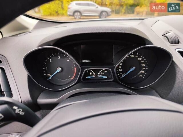 Форд Си-Макс 2016 в Ромнах на Automoto.ua Белый Форд Си-Макс, объемом двигателя 1.5 л и пробегом 131 тыс. км за 10000 $, фото 13 на Automoto.ua