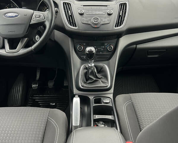 Белый Форд Си-Макс, объемом двигателя 1.5 л и пробегом 186 тыс. км за 9399 $, фото 21 на Automoto.ua