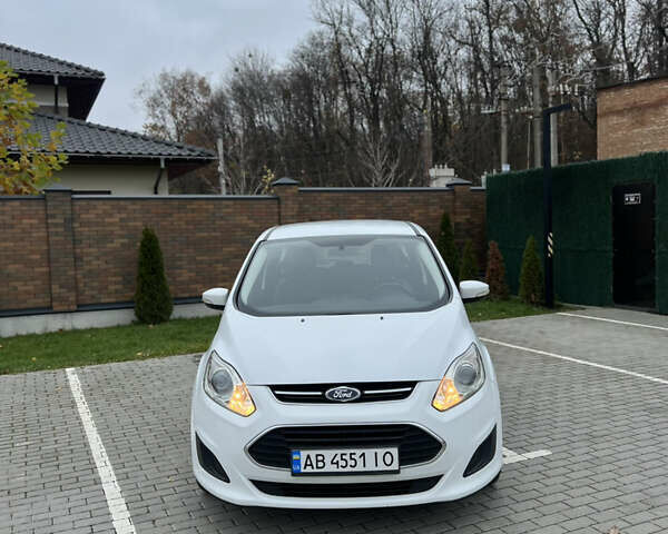 Белый Форд Си-Макс, объемом двигателя 2 л и пробегом 85 тыс. км за 12700 $, фото 1 на Automoto.ua