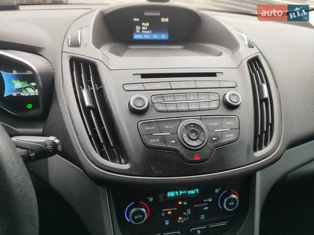 Белый Форд Си-Макс, объемом двигателя 2 л и пробегом 115 тыс. км за 13500 $, фото 14 на Automoto.ua