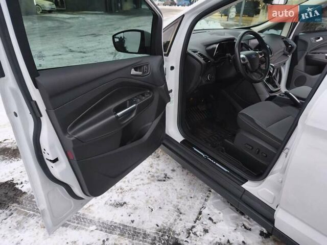 Белый Форд Си-Макс, объемом двигателя 2 л и пробегом 154 тыс. км за 11500 $, фото 14 на Automoto.ua