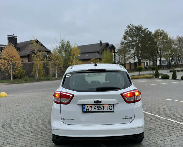 Белый Форд Си-Макс, объемом двигателя 2 л и пробегом 85 тыс. км за 12700 $, фото 7 на Automoto.ua