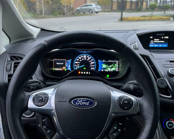 Белый Форд Си-Макс, объемом двигателя 2 л и пробегом 85 тыс. км за 12700 $, фото 16 на Automoto.ua