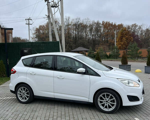 Белый Форд Си-Макс, объемом двигателя 2 л и пробегом 85 тыс. км за 12700 $, фото 3 на Automoto.ua