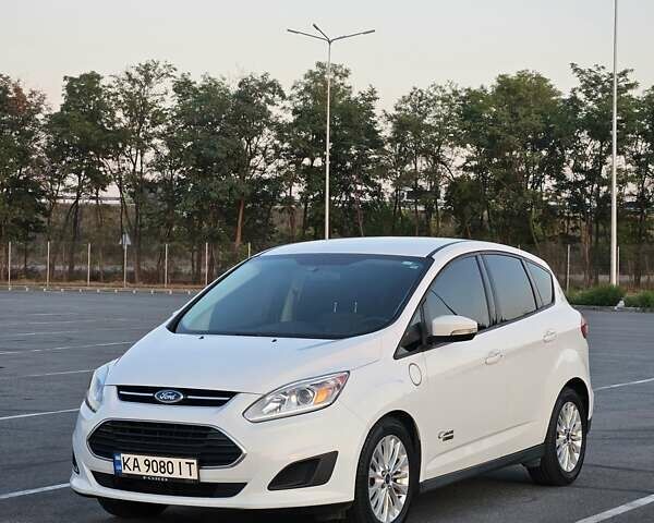 Белый Форд Си-Макс, объемом двигателя 2 л и пробегом 120 тыс. км за 13400 $, фото 2 на Automoto.ua