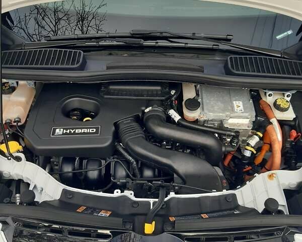 Белый Форд Си-Макс, объемом двигателя 2 л и пробегом 62 тыс. км за 16300 $, фото 14 на Automoto.ua