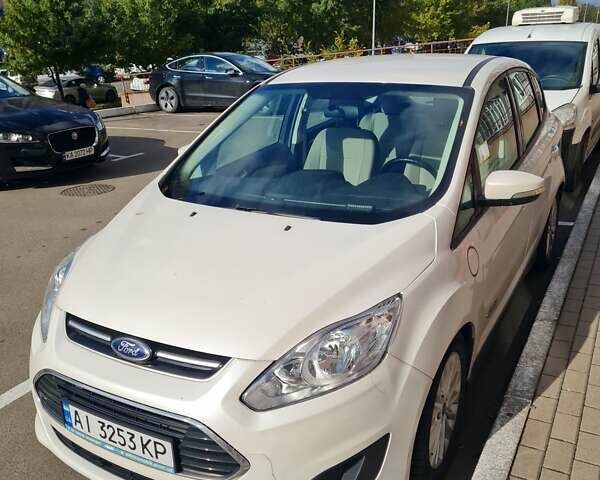 Білий Форд Сі-Макс, об'ємом двигуна 2 л та пробігом 80 тис. км за 14900 $, фото 6 на Automoto.ua