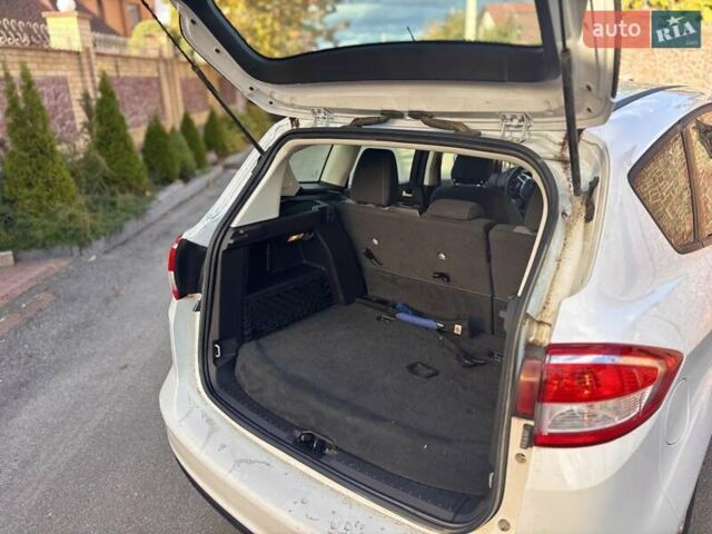 Белый Форд Си-Макс, объемом двигателя 2 л и пробегом 203 тыс. км за 10800 $, фото 11 на Automoto.ua