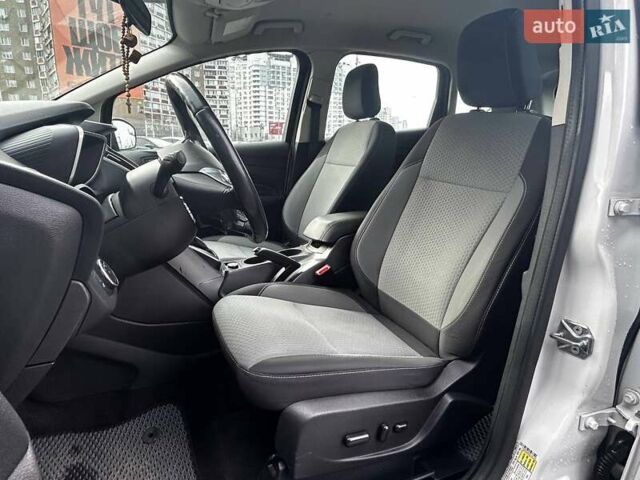 Білий Форд Сі-Макс, об'ємом двигуна 2 л та пробігом 246 тис. км за 10990 $, фото 7 на Automoto.ua