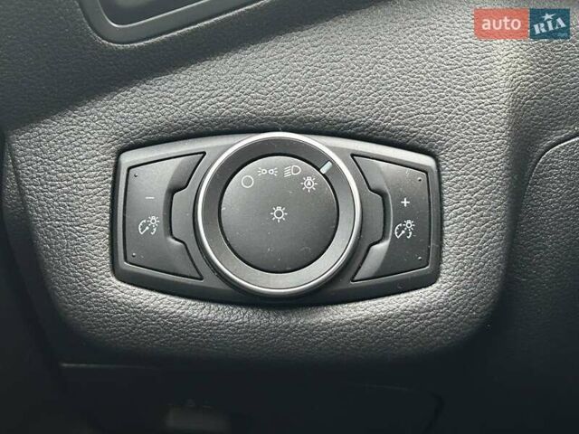 Білий Форд Сі-Макс, об'ємом двигуна 2 л та пробігом 246 тис. км за 10990 $, фото 12 на Automoto.ua