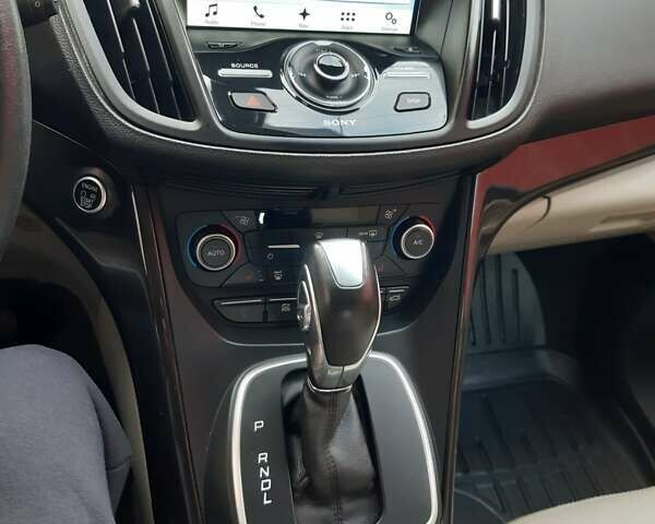 Белый Форд Си-Макс, объемом двигателя 2 л и пробегом 62 тыс. км за 16300 $, фото 9 на Automoto.ua