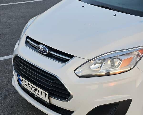 Белый Форд Си-Макс, объемом двигателя 2 л и пробегом 120 тыс. км за 13600 $, фото 8 на Automoto.ua
