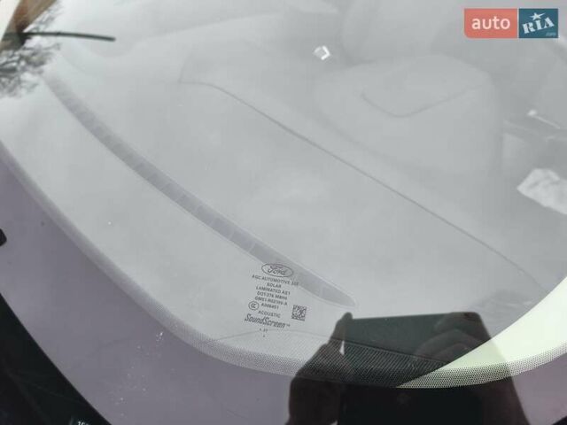 Белый Форд Си-Макс, объемом двигателя 2 л и пробегом 154 тыс. км за 11500 $, фото 28 на Automoto.ua