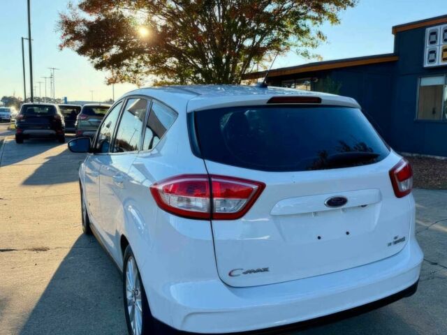 Білий Форд Сі-Макс, об'ємом двигуна 2 л та пробігом 41 тис. км за 7000 $, фото 7 на Automoto.ua