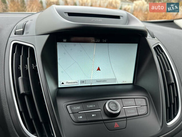 Белый Форд Си-Макс, объемом двигателя 1.5 л и пробегом 164 тыс. км за 12600 $, фото 41 на Automoto.ua