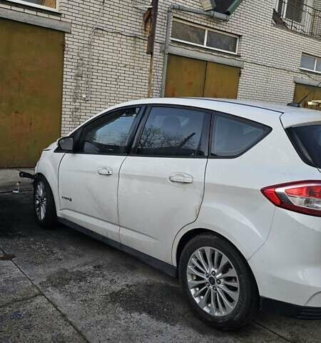 Білий Форд Сі-Макс, об'ємом двигуна 2 л та пробігом 159 тис. км за 8000 $, фото 5 на Automoto.ua