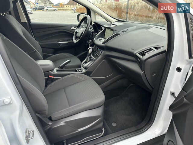 Белый Форд Си-Макс, объемом двигателя 1.5 л и пробегом 164 тыс. км за 12600 $, фото 26 на Automoto.ua