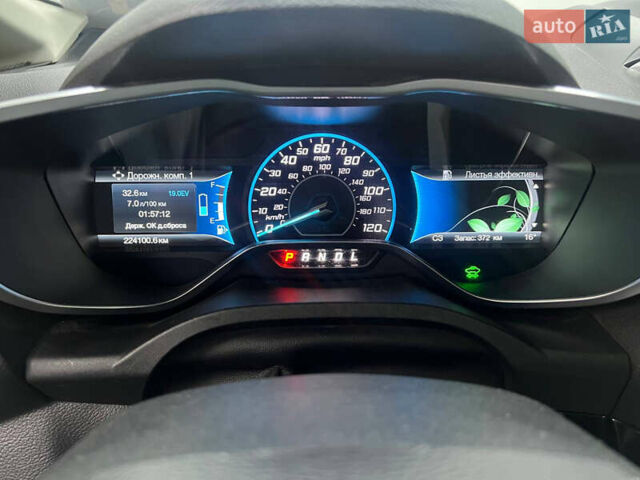 Форд Си-Макс 2018 в Одессе на Automoto.ua Белый Форд Си-Макс, объемом двигателя 2 л и пробегом 224 тыс. км за 14300 $, фото 14 на Automoto.ua