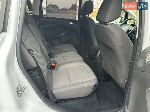 Белый Форд Си-Макс, объемом двигателя 1.5 л и пробегом 164 тыс. км за 12600 $, фото 31 на Automoto.ua