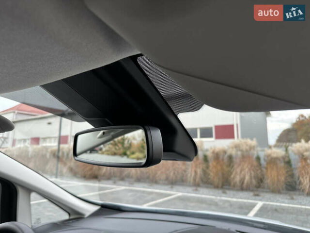 Белый Форд Си-Макс, объемом двигателя 1.5 л и пробегом 164 тыс. км за 12600 $, фото 27 на Automoto.ua