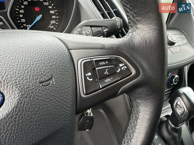 Белый Форд Си-Макс, объемом двигателя 1.5 л и пробегом 164 тыс. км за 12600 $, фото 39 на Automoto.ua