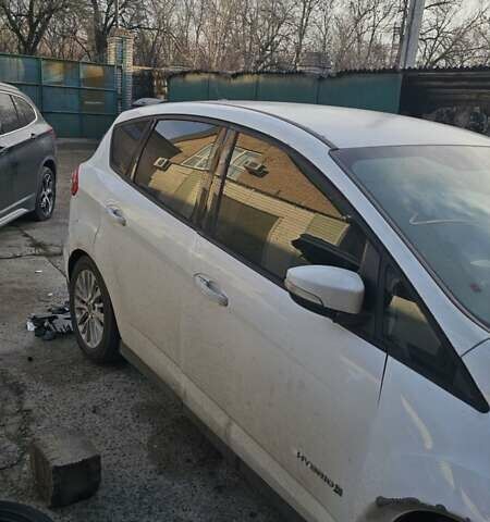 Білий Форд Сі-Макс, об'ємом двигуна 2 л та пробігом 159 тис. км за 8000 $, фото 2 на Automoto.ua